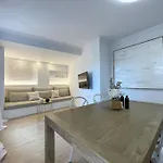 Apartamento Calma Beach شقة